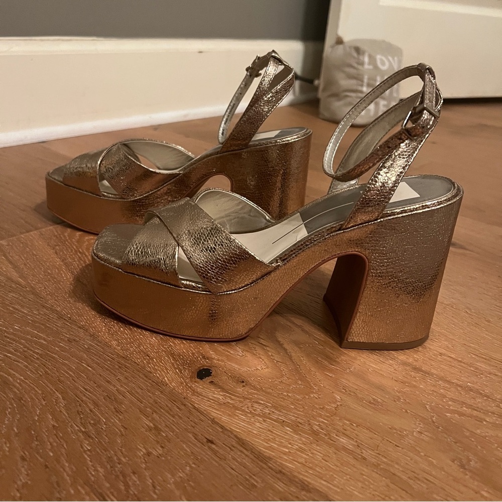 Dolce Vita Women’s Wessi Platform Heels - Gold - Size 8